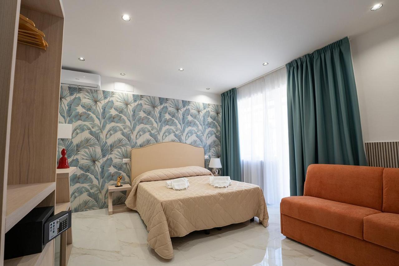 Hotel Hr Boutique Porto, Napoli Centro, By Clapa Group Exterior foto